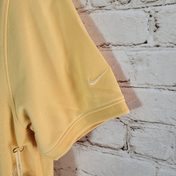 Nike Men Dry-Fit Polo Shirt Slim Fit Golf Size L Gold Unisex - Picture 8 of 14